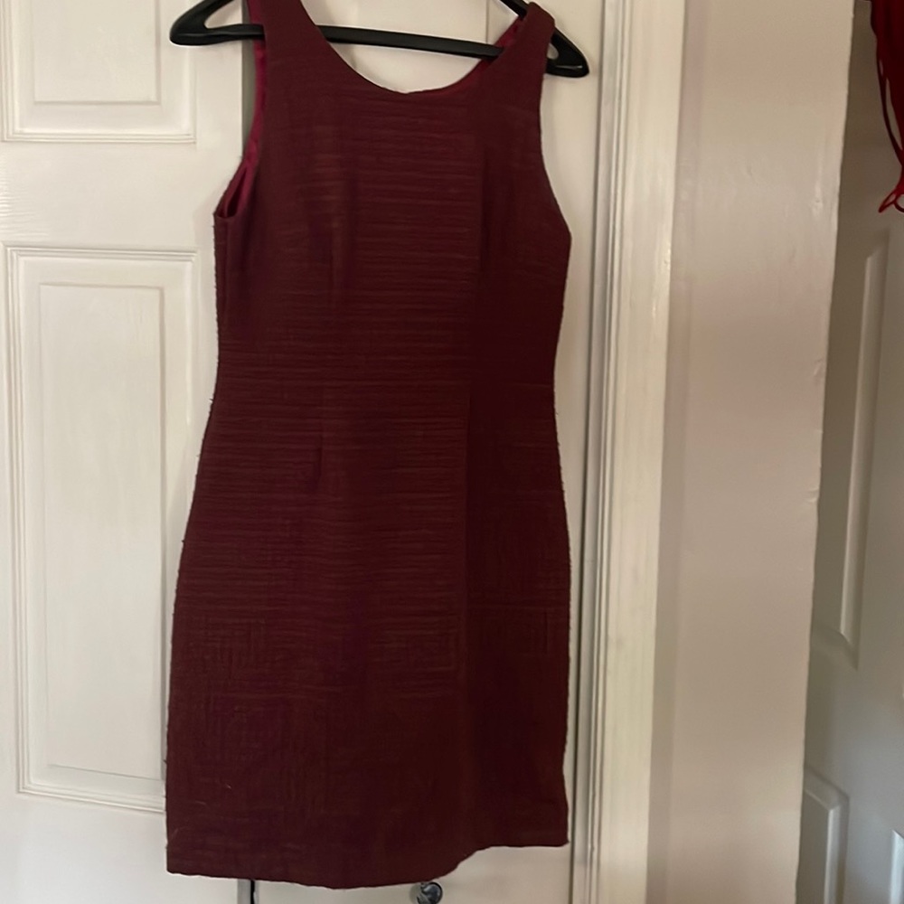Paper crown dress size xs